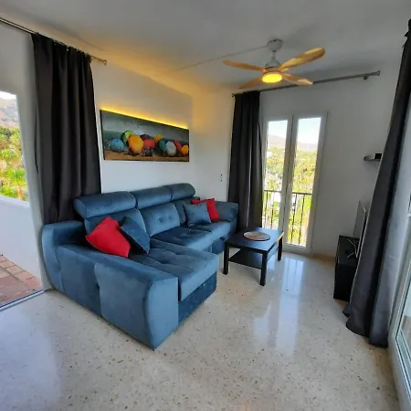 Palmas 15c Oasis נרחה